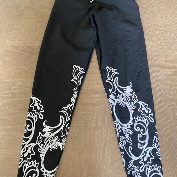 Legging - Picture 2 of 2